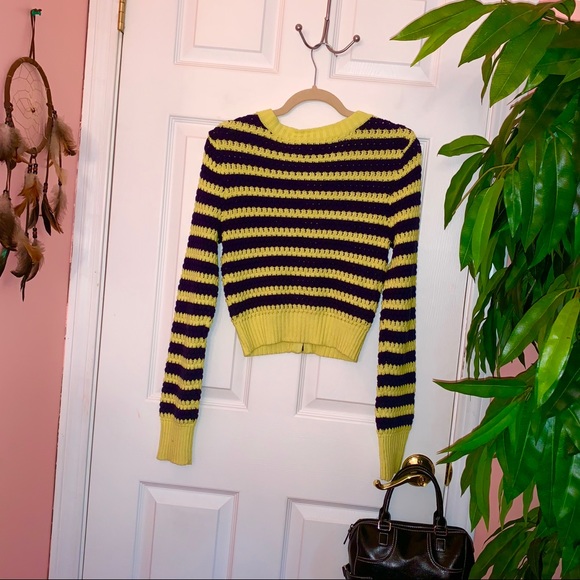 ❗️SOLD❗️ Cropped Yellow & Navy Blue Striped Zip Up Sweater - Picture 2 of 5